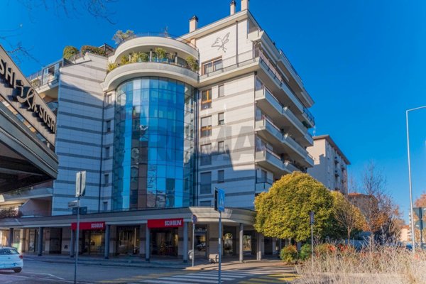 ufficio in vendita a Busto Arsizio