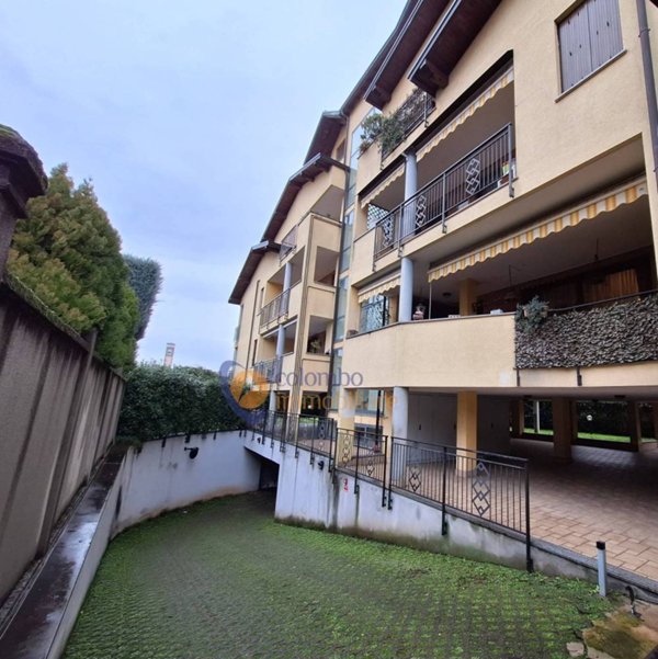 ufficio in vendita a Busto Arsizio