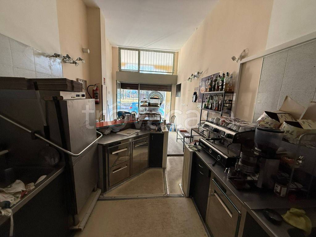 negozio in vendita a Busto Arsizio