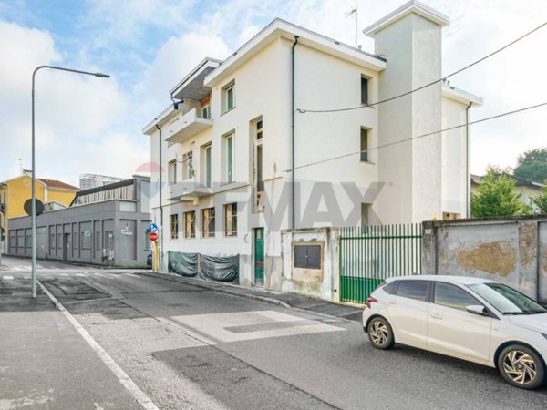 appartamento in vendita a Busto Arsizio