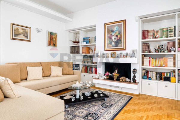 casa indipendente in vendita a Busto Arsizio