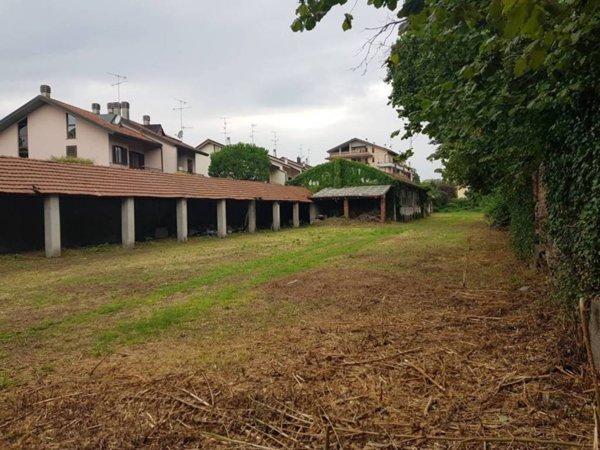 terreno edificabile in vendita a Busto Arsizio