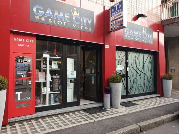 negozio in vendita a Busto Arsizio