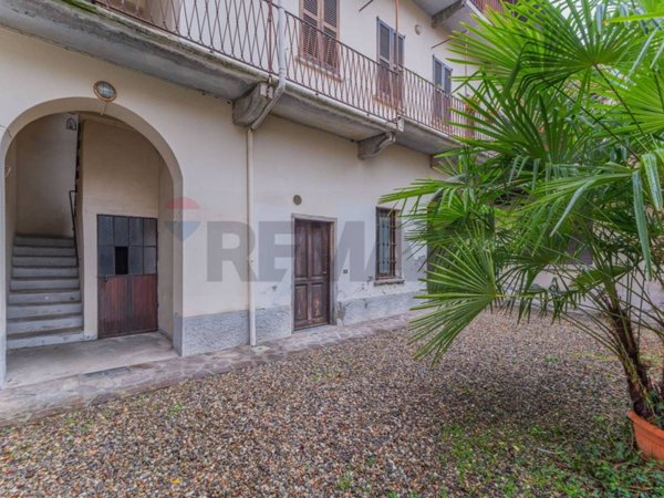 casa semindipendente in vendita a Busto Arsizio