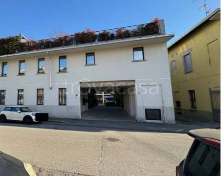 negozio in vendita a Busto Arsizio