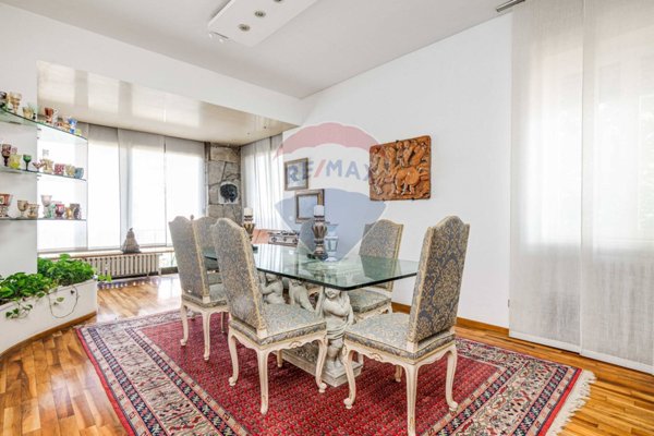 casa indipendente in vendita a Busto Arsizio