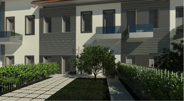 casa indipendente in vendita a Busto Arsizio