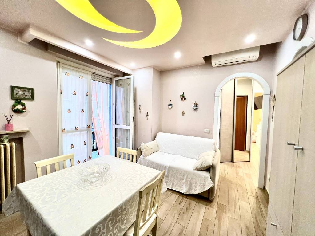 appartamento in vendita a Busto Arsizio in zona Borsano