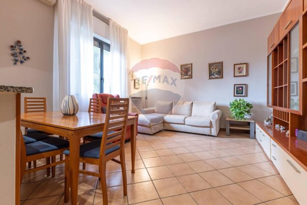 casa indipendente in vendita a Busto Arsizio
