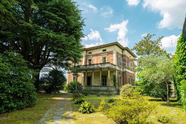 casa indipendente in vendita a Busto Arsizio