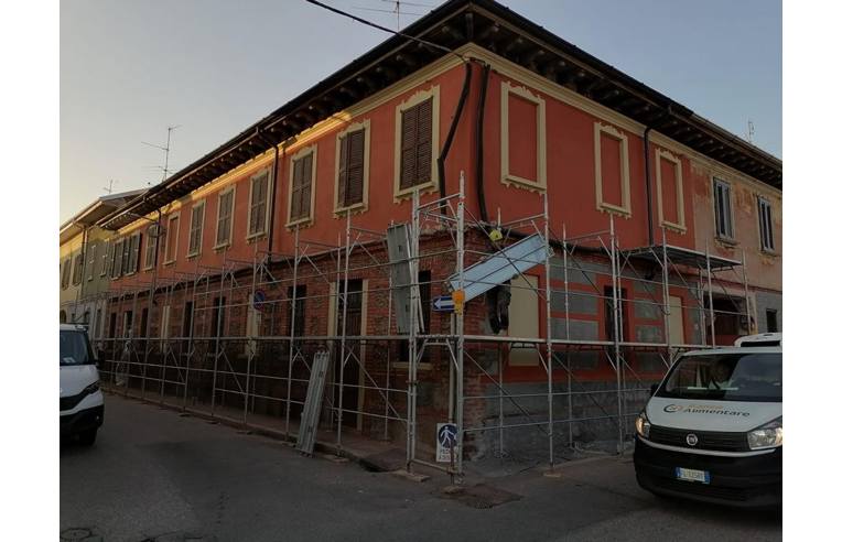 casa indipendente in vendita a Busto Arsizio
