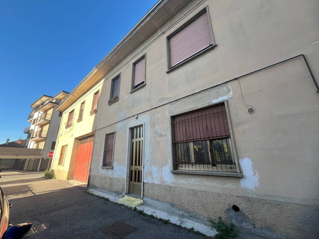 appartamento in vendita a Busto Arsizio