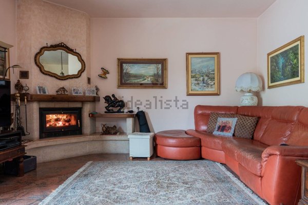 casa indipendente in vendita a Busto Arsizio