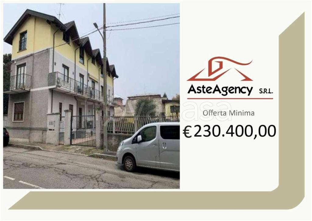 casa indipendente in vendita a Busto Arsizio