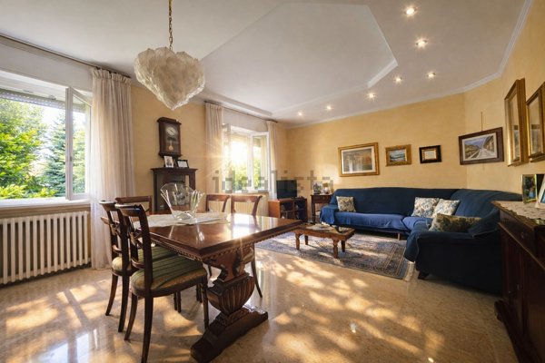 casa indipendente in vendita a Busto Arsizio in zona Borsano