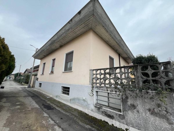 appartamento in vendita a Busto Arsizio