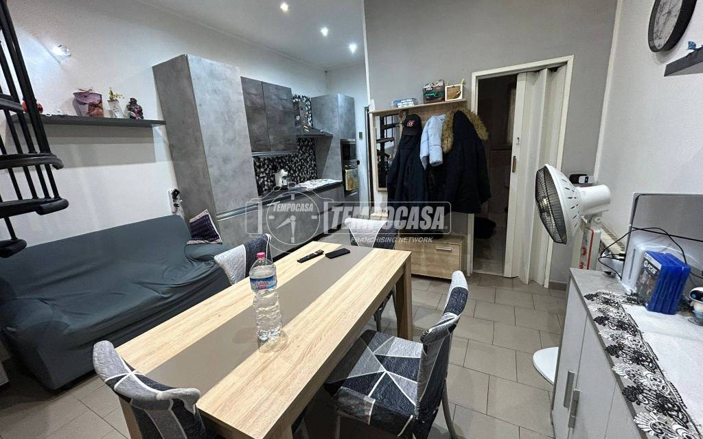 appartamento in vendita a Busto Arsizio in zona Borsano