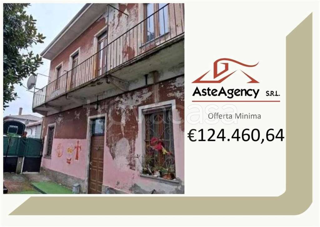 casa indipendente in vendita a Busto Arsizio