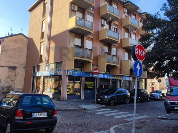 appartamento in vendita a Busto Arsizio in zona Borsano