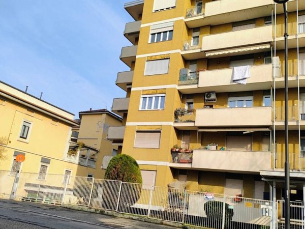 appartamento in vendita a Busto Arsizio