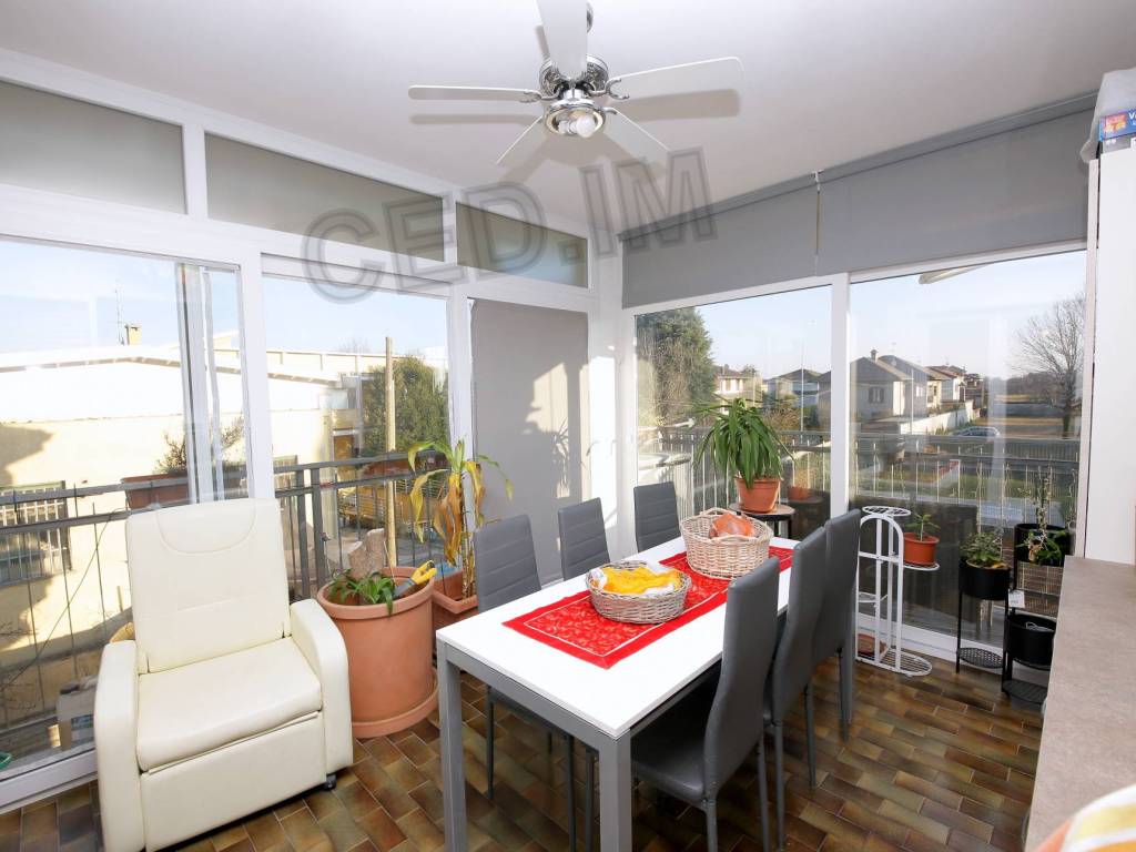 casa indipendente in vendita a Busto Arsizio in zona Borsano