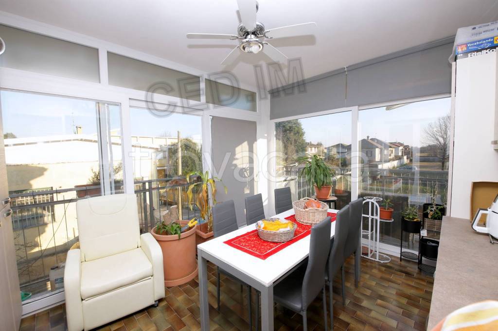 casa indipendente in vendita a Busto Arsizio