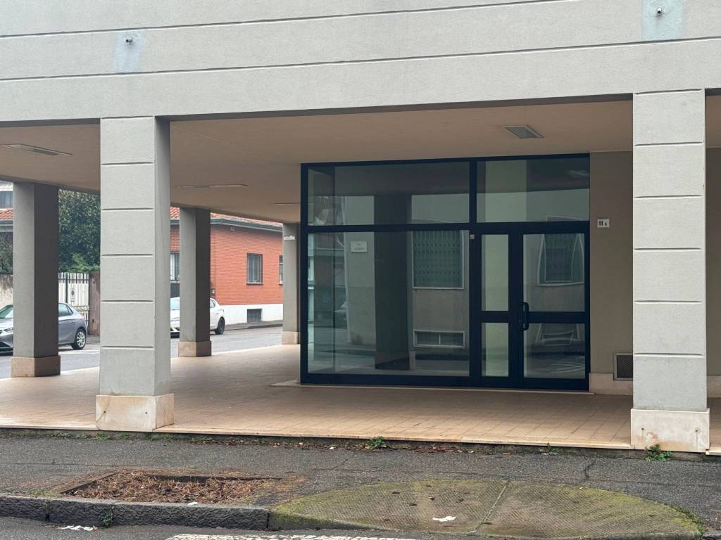 ufficio in vendita a Busto Arsizio