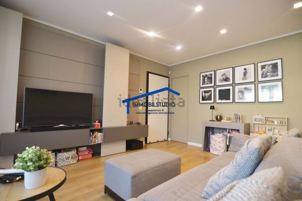 appartamento in vendita a Busto Arsizio in zona Borsano