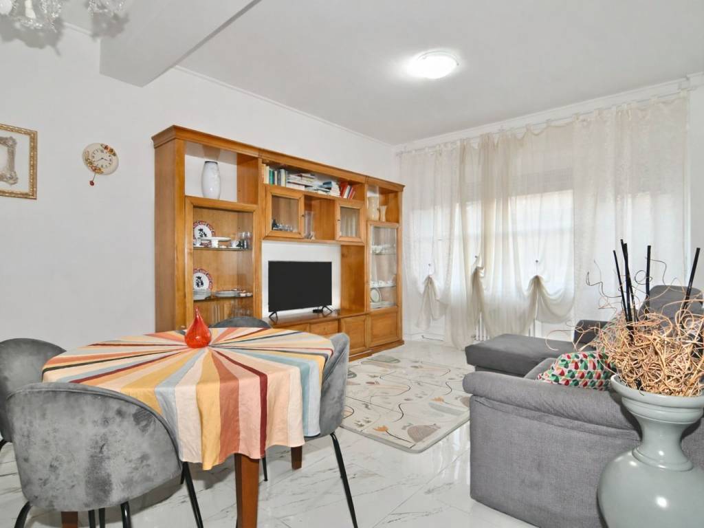 appartamento in vendita a Busto Arsizio