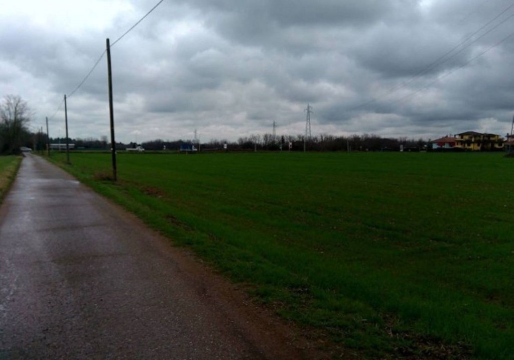 terreno edificabile in vendita a Busto Arsizio in zona Borsano