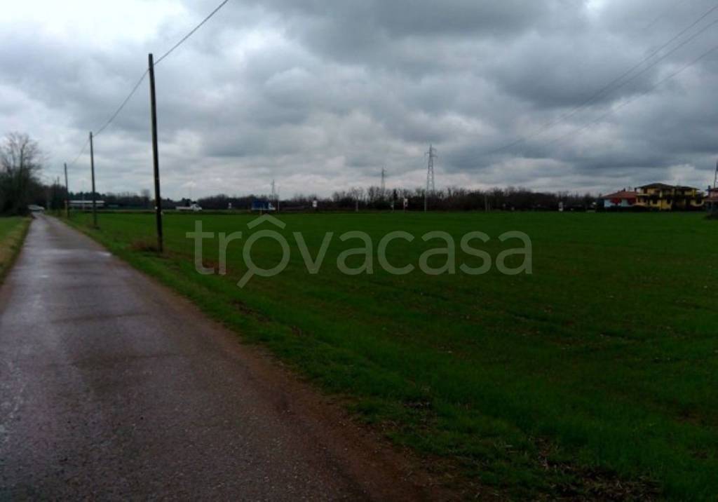 terreno edificabile in vendita a Busto Arsizio in zona Borsano