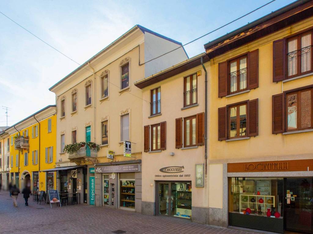 appartamento in vendita a Busto Arsizio