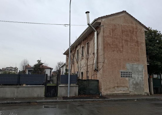 casa indipendente in vendita a Busto Arsizio