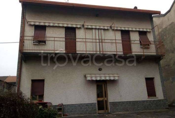 casa indipendente in vendita a Busto Arsizio