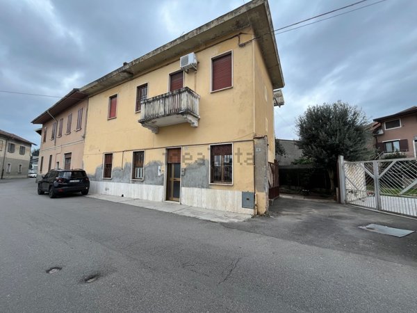 appartamento in vendita a Busto Arsizio