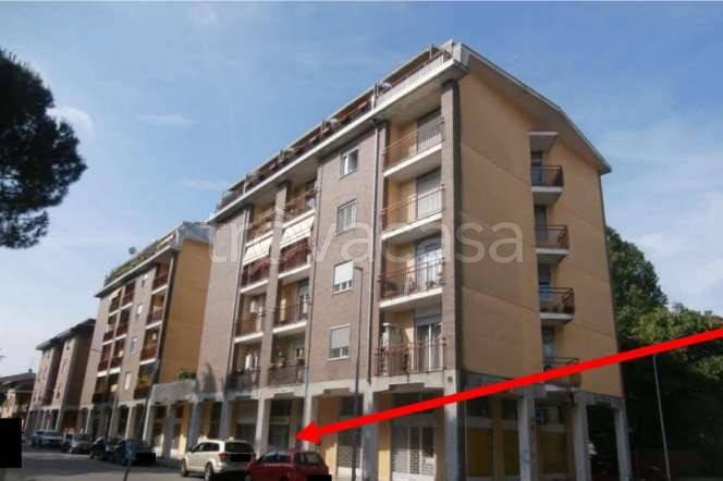 negozio in vendita a Busto Arsizio