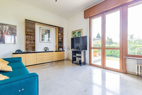 casa indipendente in vendita a Busto Arsizio