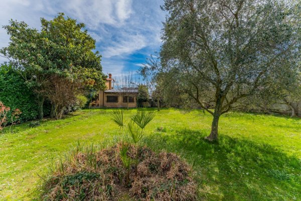 terreno edificabile in vendita a Busto Arsizio