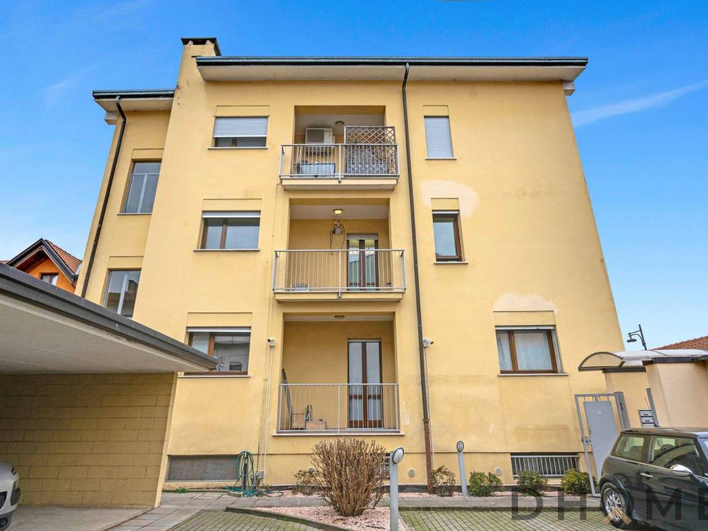 appartamento in vendita a Busto Arsizio