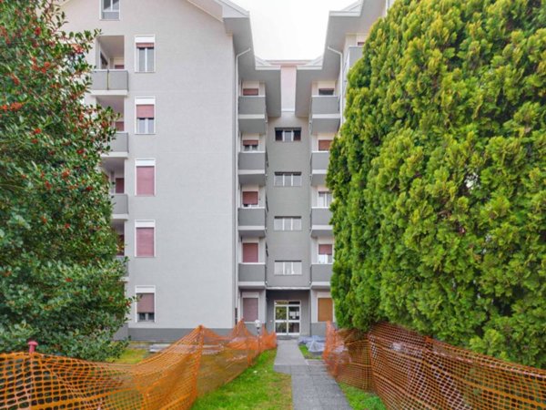 appartamento in vendita a Busto Arsizio in zona Borsano