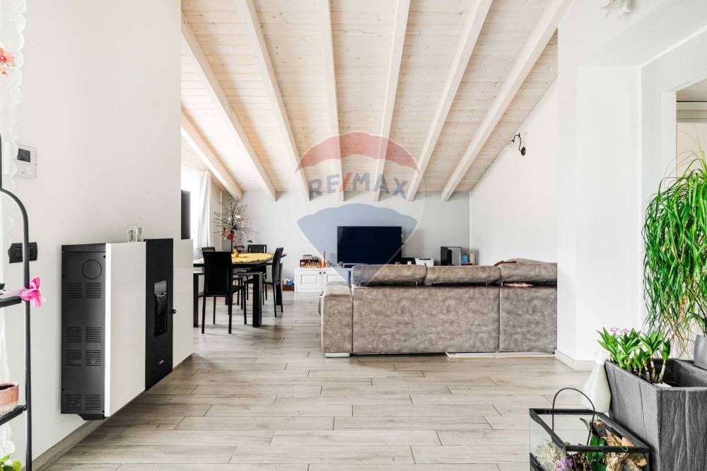 casa indipendente in vendita a Busto Arsizio