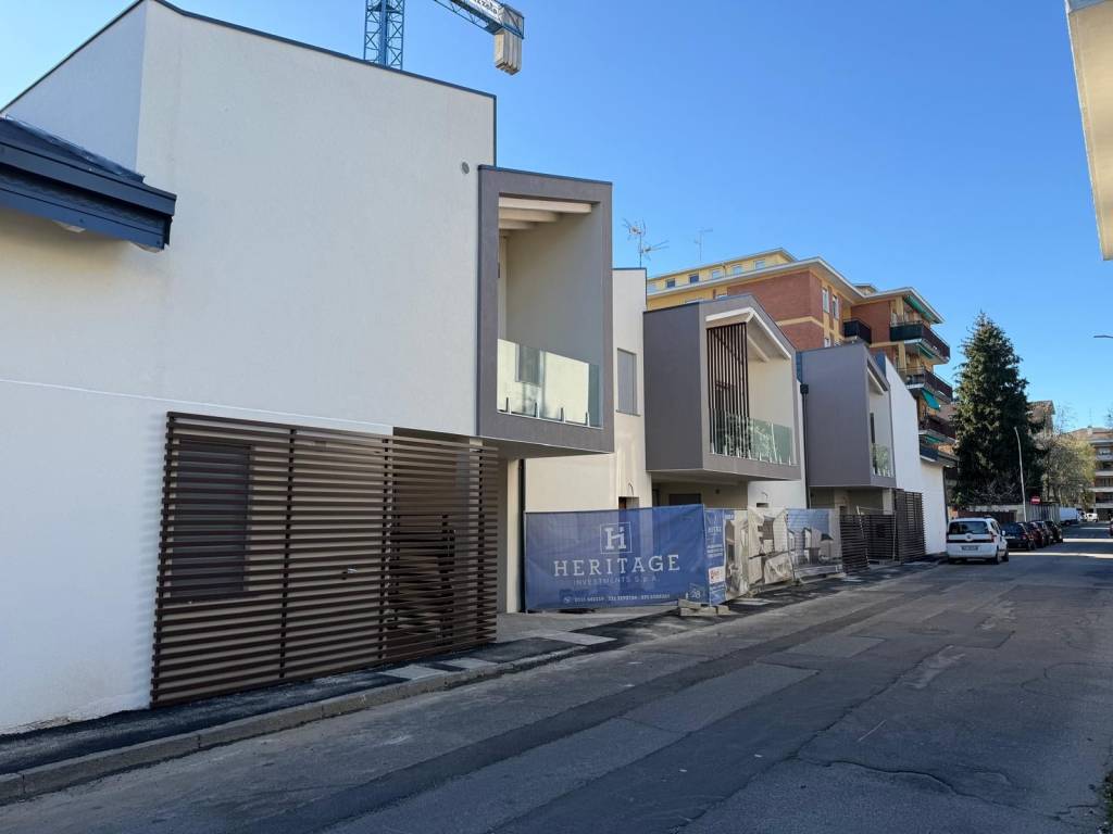 casa indipendente in vendita a Busto Arsizio