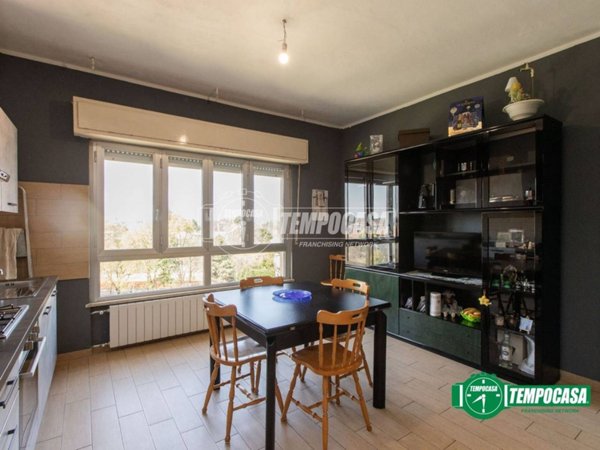 appartamento in vendita a Busto Arsizio in zona Borsano