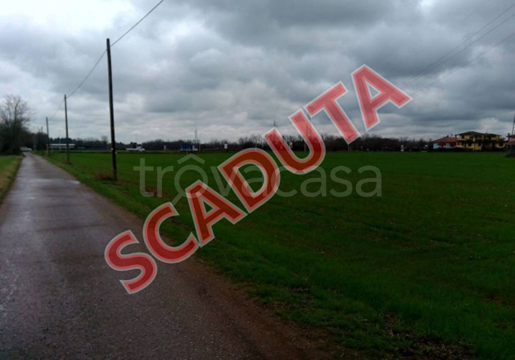 terreno edificabile in vendita a Busto Arsizio in zona Borsano