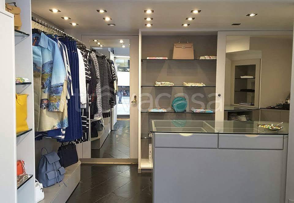 negozio in vendita a Busto Arsizio