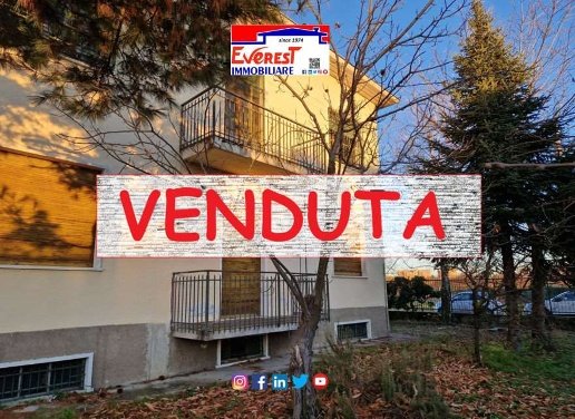 casa indipendente in vendita a Busto Arsizio