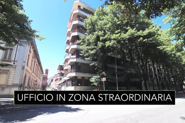 ufficio in vendita a Busto Arsizio