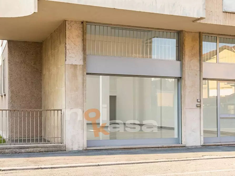 negozio in vendita a Busto Arsizio