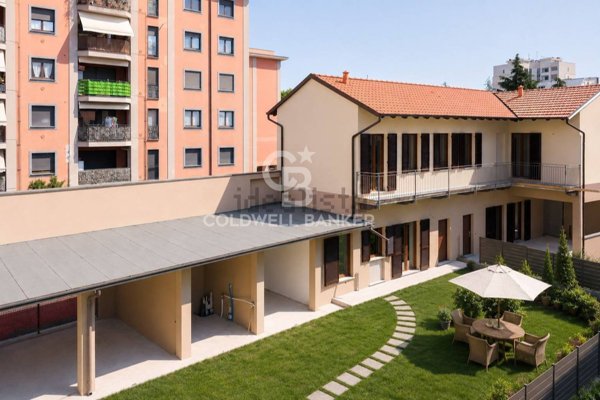 casa indipendente in vendita a Busto Arsizio