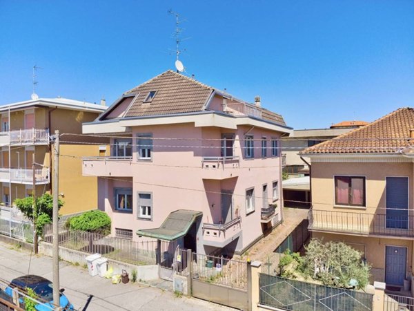 appartamento in vendita a Busto Arsizio